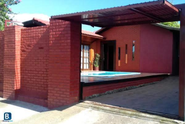 Holiday home Casa De Com Piscina Em Floripa